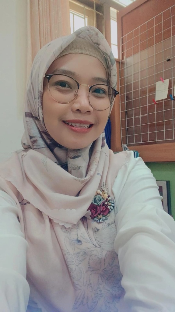 Ernisa Purwandari, M.Pd.